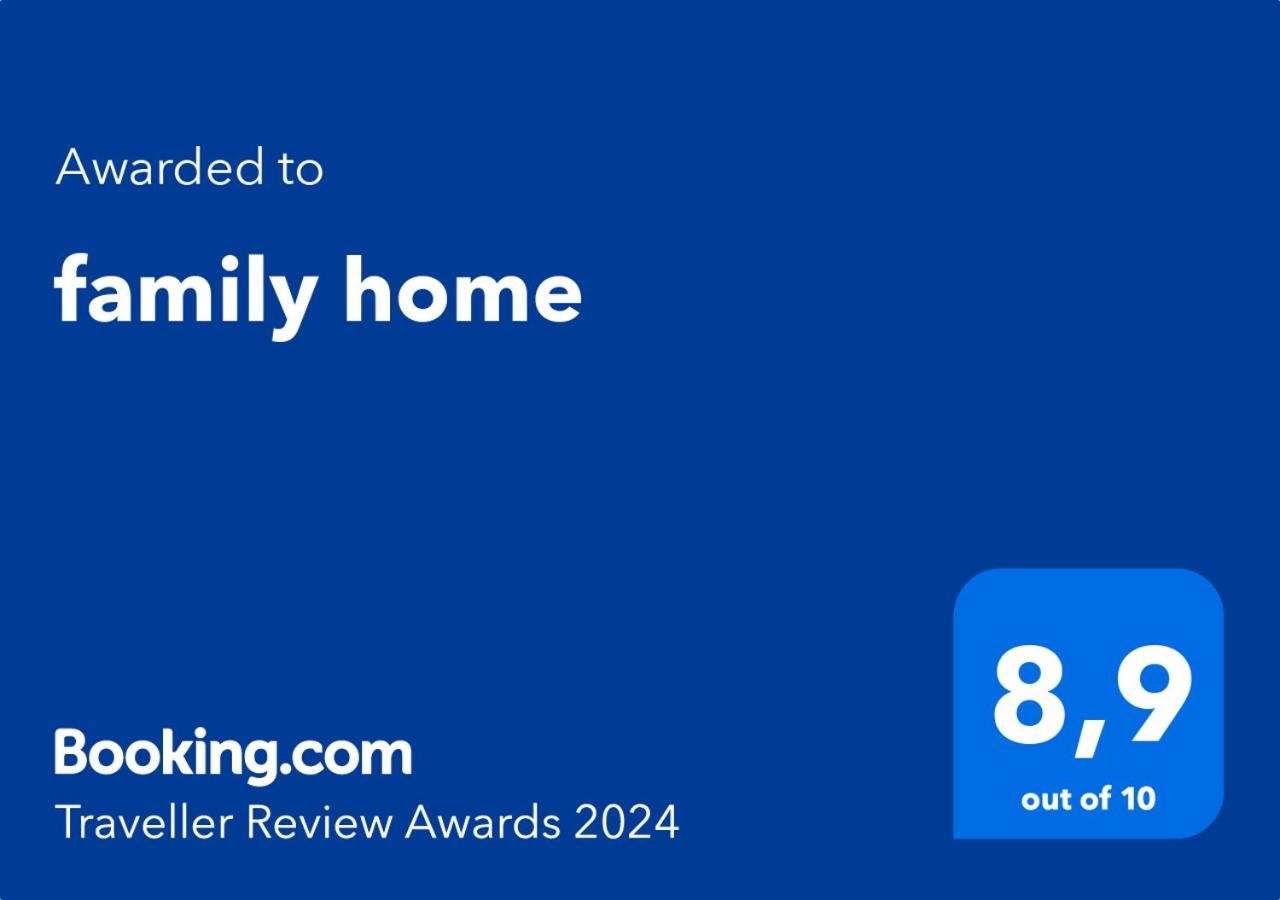 Family Home Roma Eksteriør bilde